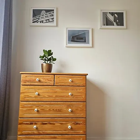 Apartament With Apartment *